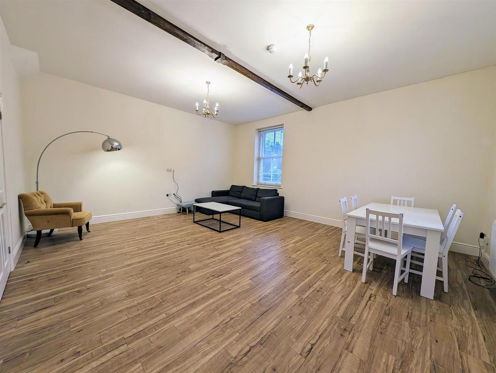 Property photo 1 of 12 Living Room.Jpg