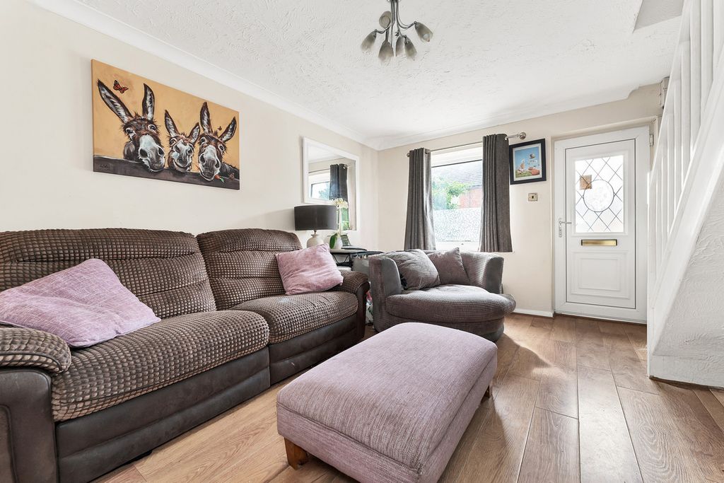 Property photo 2 of 6