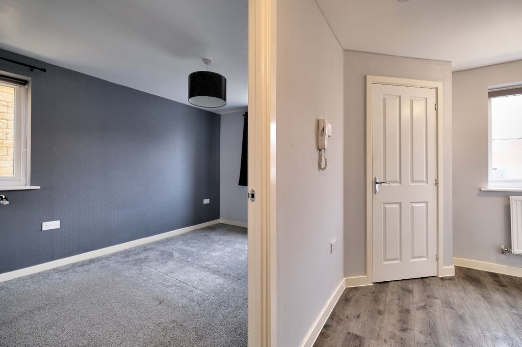 Additional image 14 of 1 bed flat for saleMossie Walk, Witney OX29