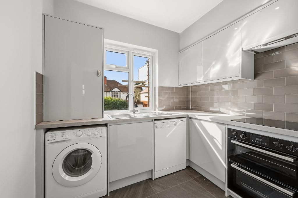 Property photo 3 of 12 Photo 3