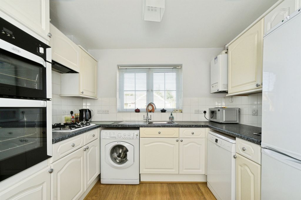 Property photo 3 of 15
