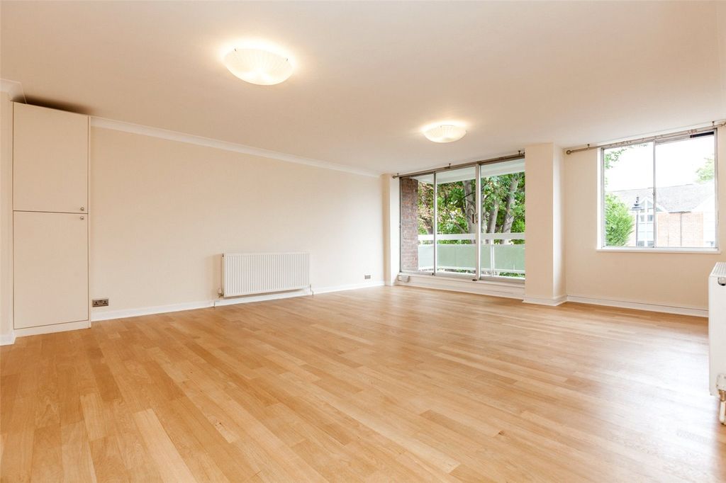 Property photo 1 of 15 Picture No. 17