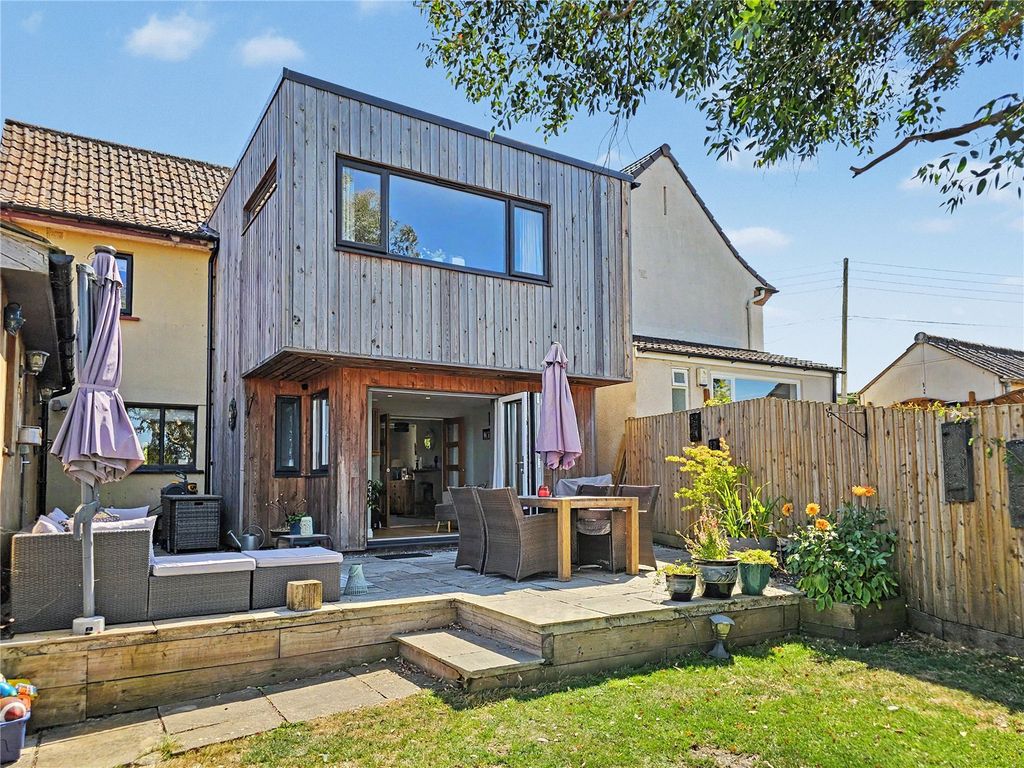 Property photo 2 of 26 Picture No. 02