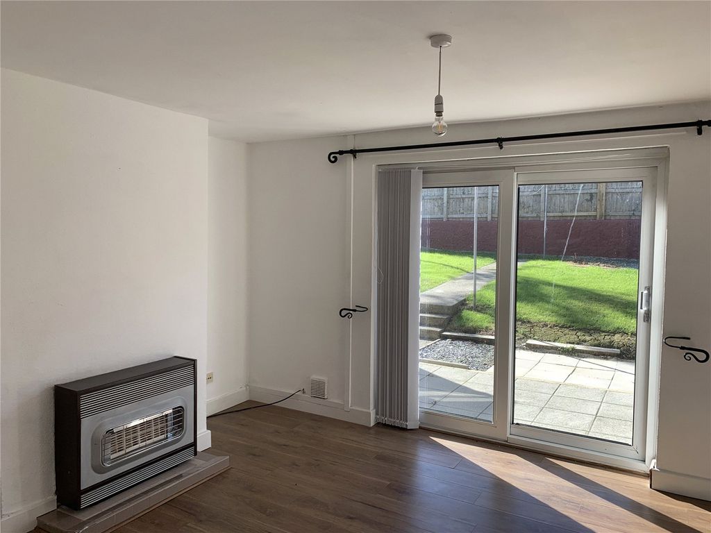 Property photo 3 of 14 Picture No. 01