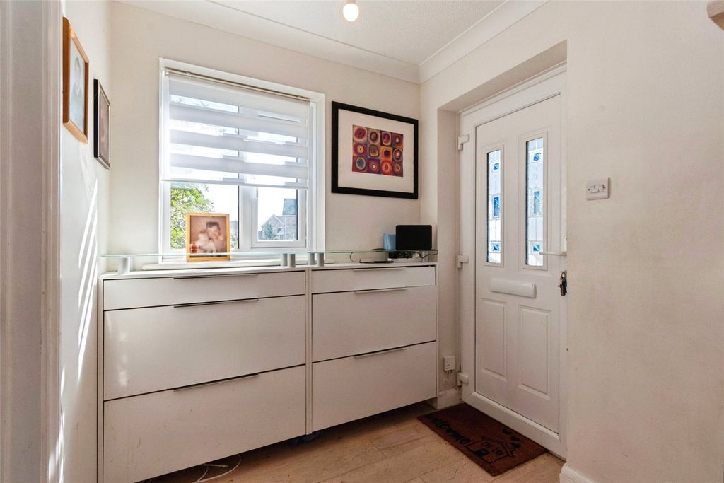 Property photo 2 of 15 Picture No. 04