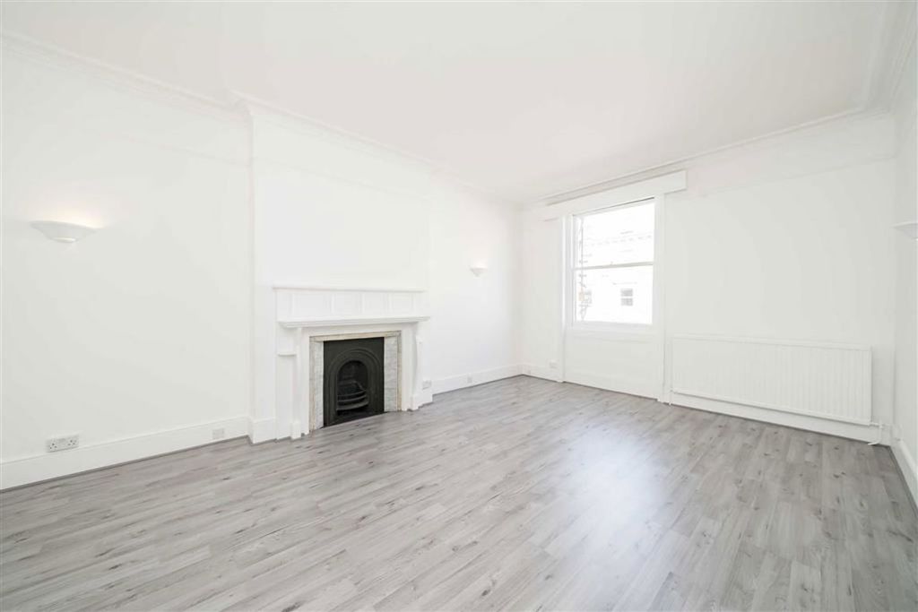 Property photo 1 of 4