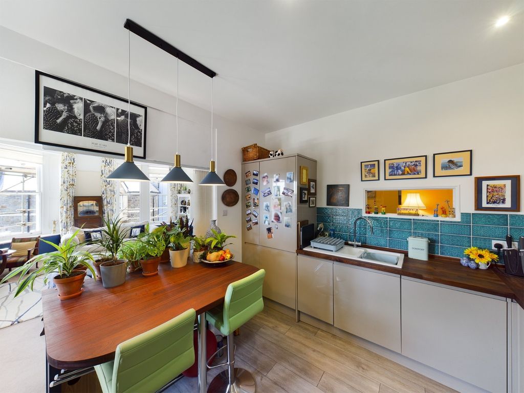Additional image 13 of 2 bed flat for saleDorset House, 1 Marine Parade, Clevedon, North Somerset BS21