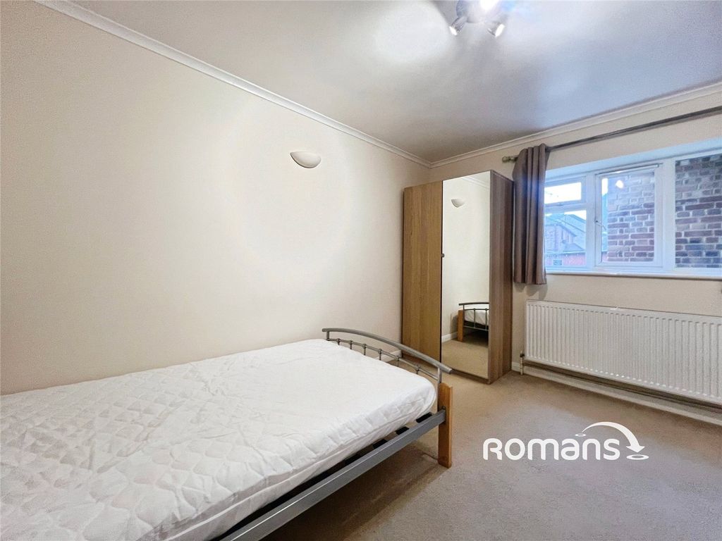 Property photo 1 of 4 Picture No. 11