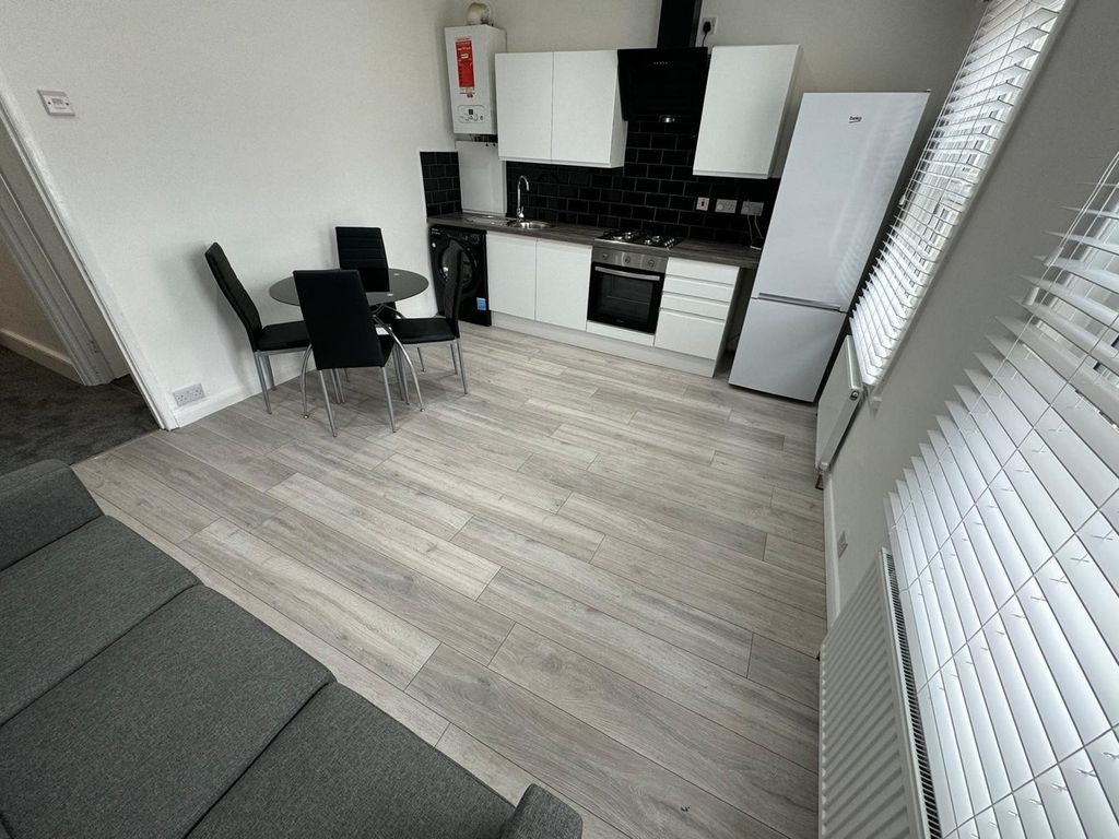 Property photo 1 of 7 Open Plan Kitchen And Lounge