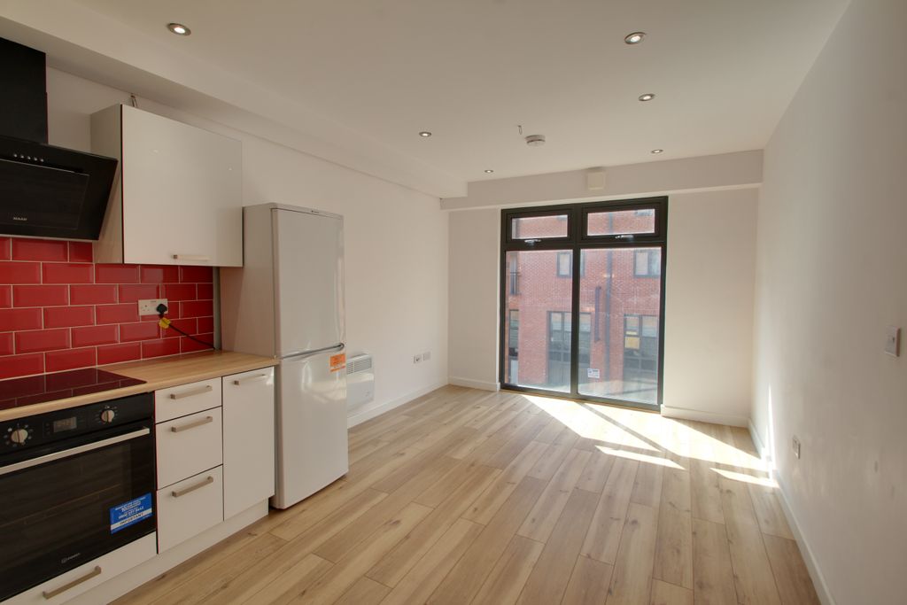 Property photo 2 of 6