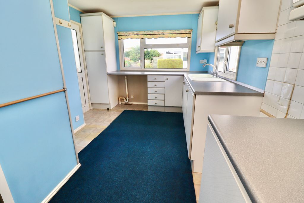 Property photo 3 of 13 Img_8735