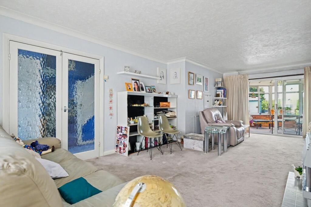 Property photo 1 of 5