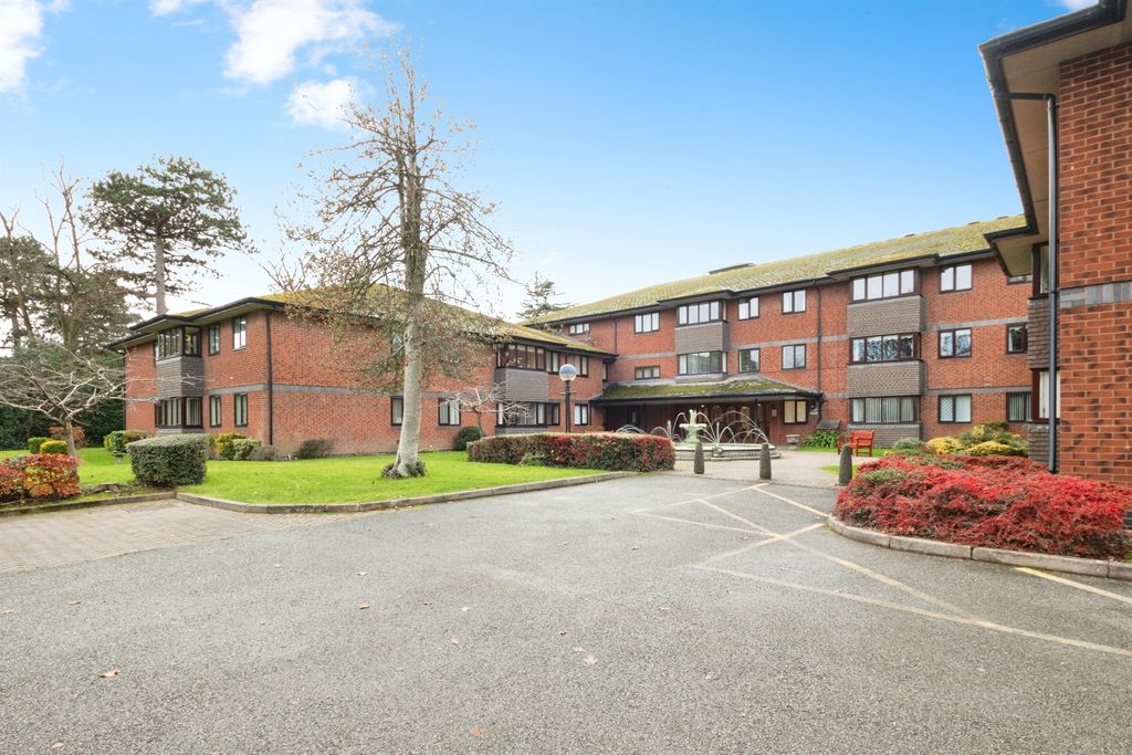 Property photo 1 of 19