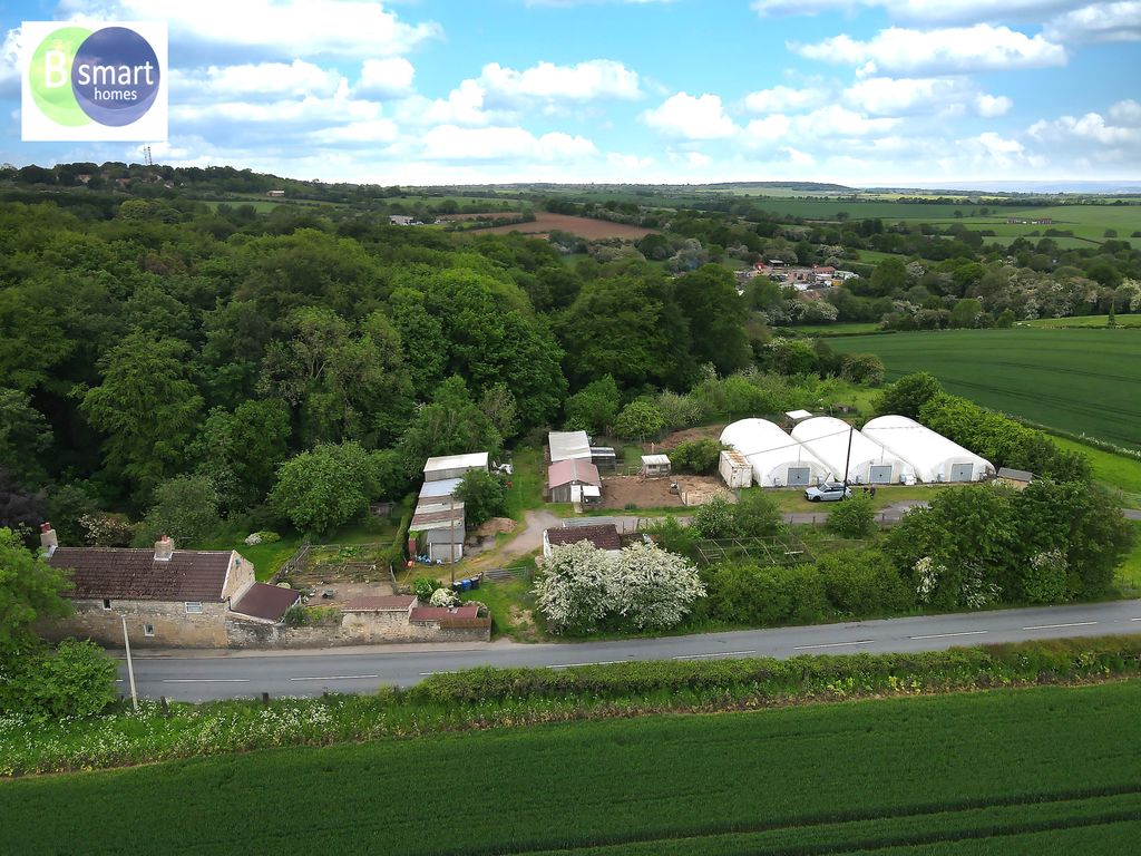 Property photo 3 of 34 Uki
