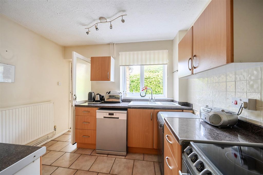 Property photo 2 of 13 Kitchen