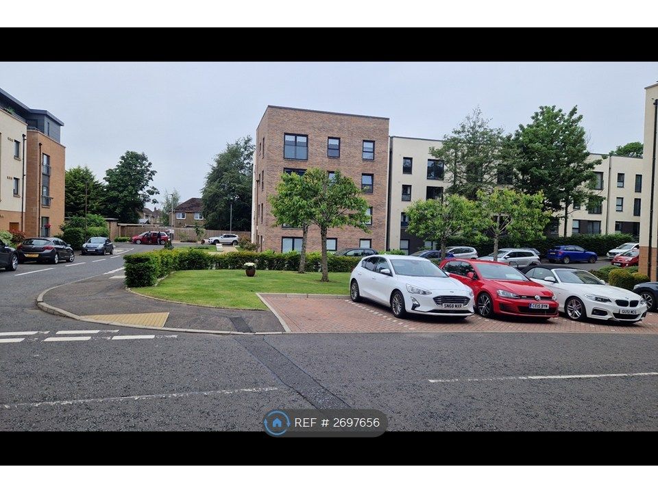 Property photo 2 of 14 Open Aspect, Private Residents Parking In Grounds