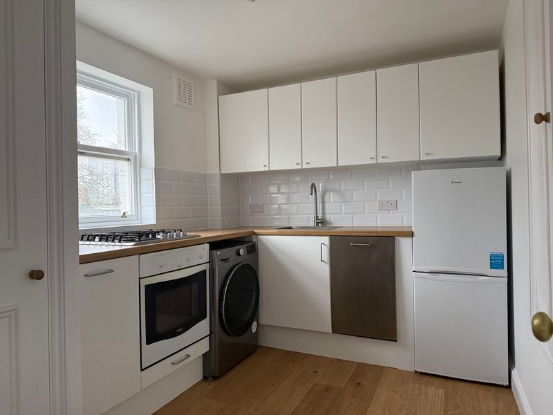 Property photo 3 of 13 Photo 9