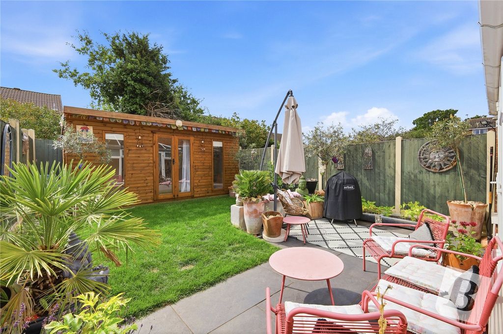 Property photo 3 of 18 Rear Garden