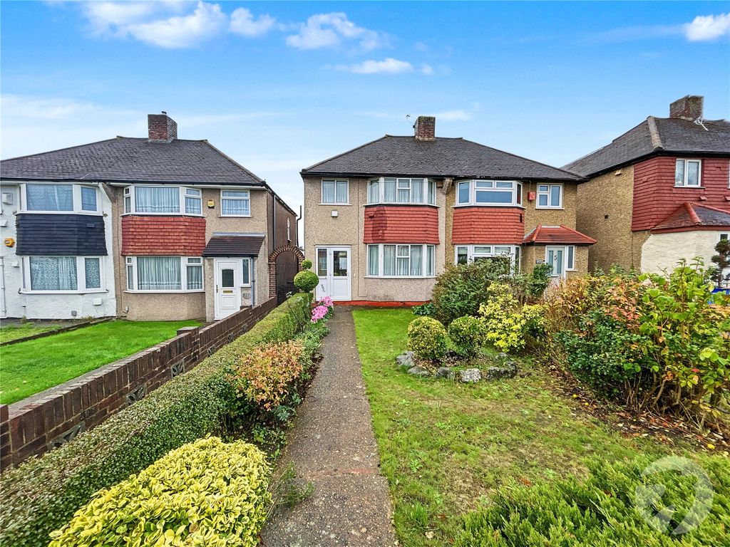 Property photo 1 of 31 Picture No. 22
