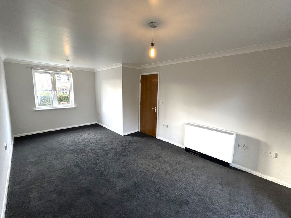 Property photo 3 of 12 Picture No. 38