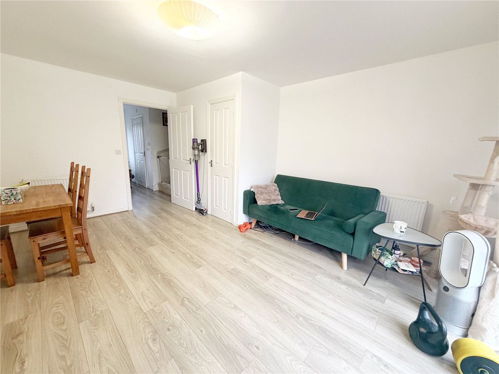 Property photo 2 of 15 Picture No. 05