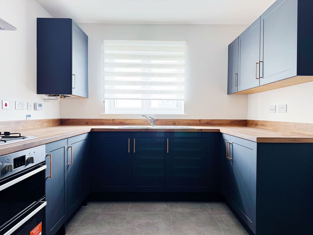 Property photo 2 of 28 Bright, Modern Kitchen With Deep Navy Shaker Cabin...