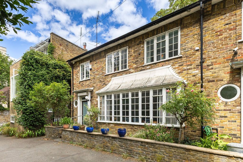 Property photo 1 of 23 Picture No. 01