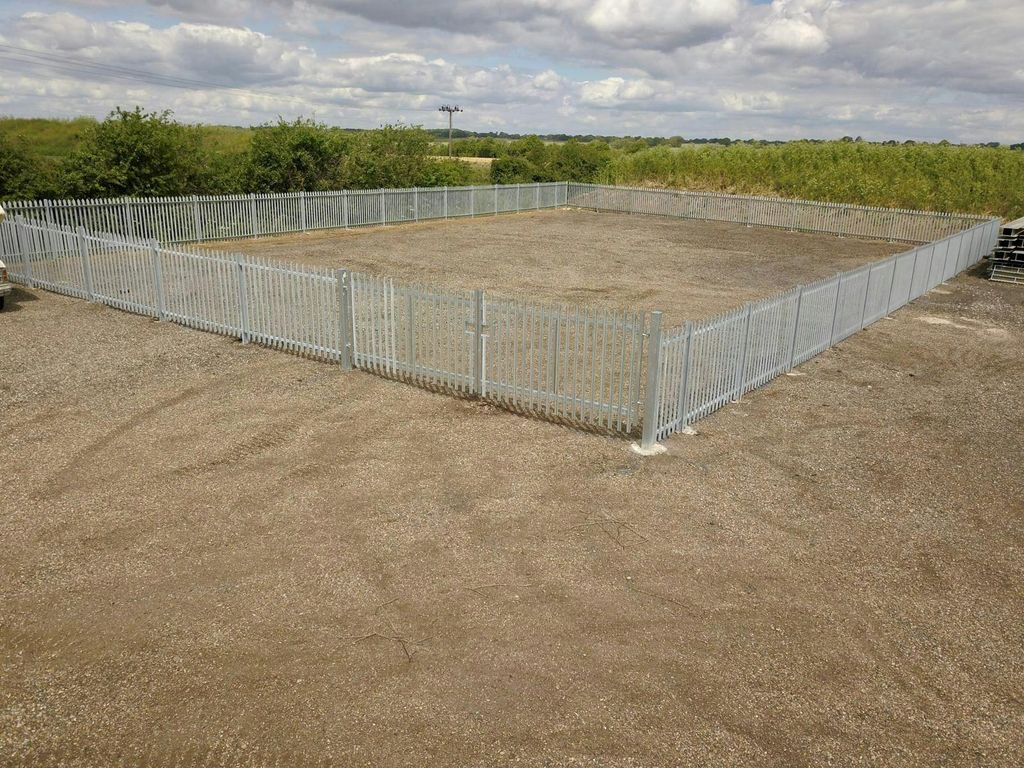 Property photo 3 of 7 3.Jpg