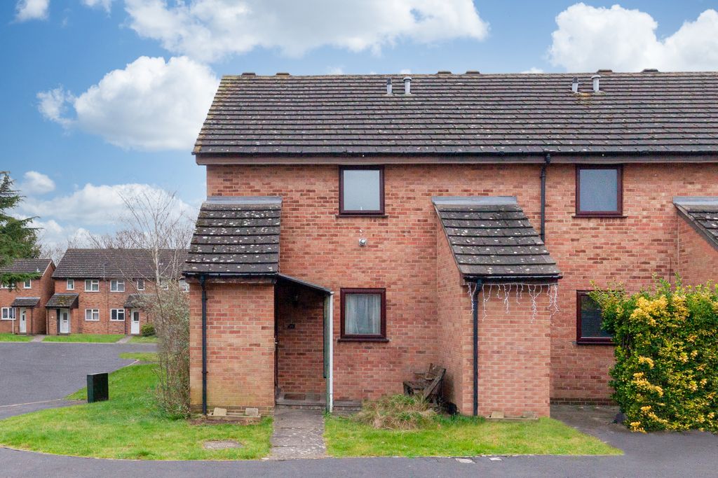 Property photo 1 of 9