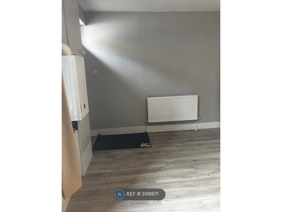 Property photo 2 of 11 Living Area
