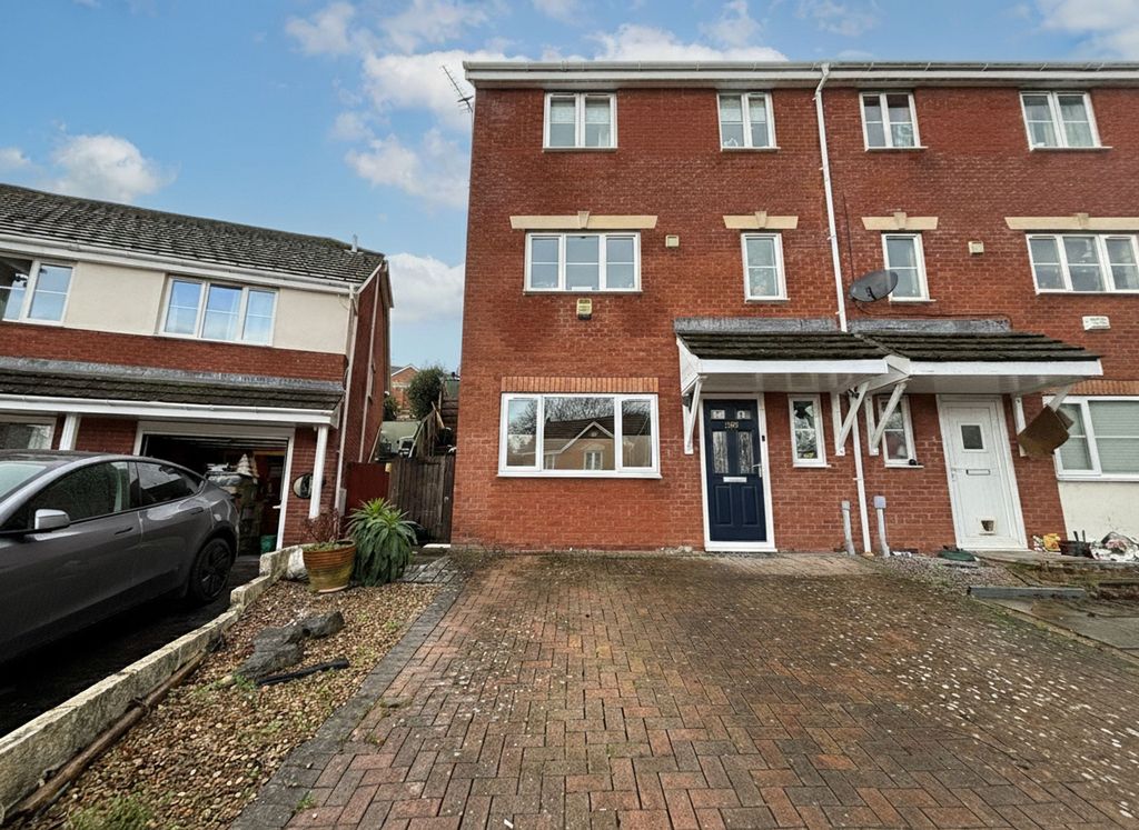 Property photo 1 of 26