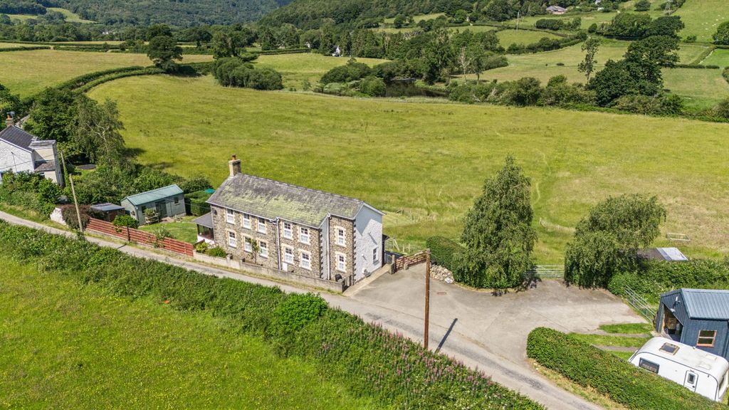 Property photo 3 of 41 Dji_20250618105822_0214_D