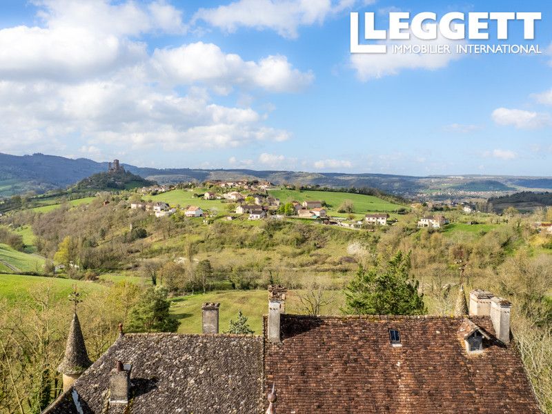 Property photo 2 of 10