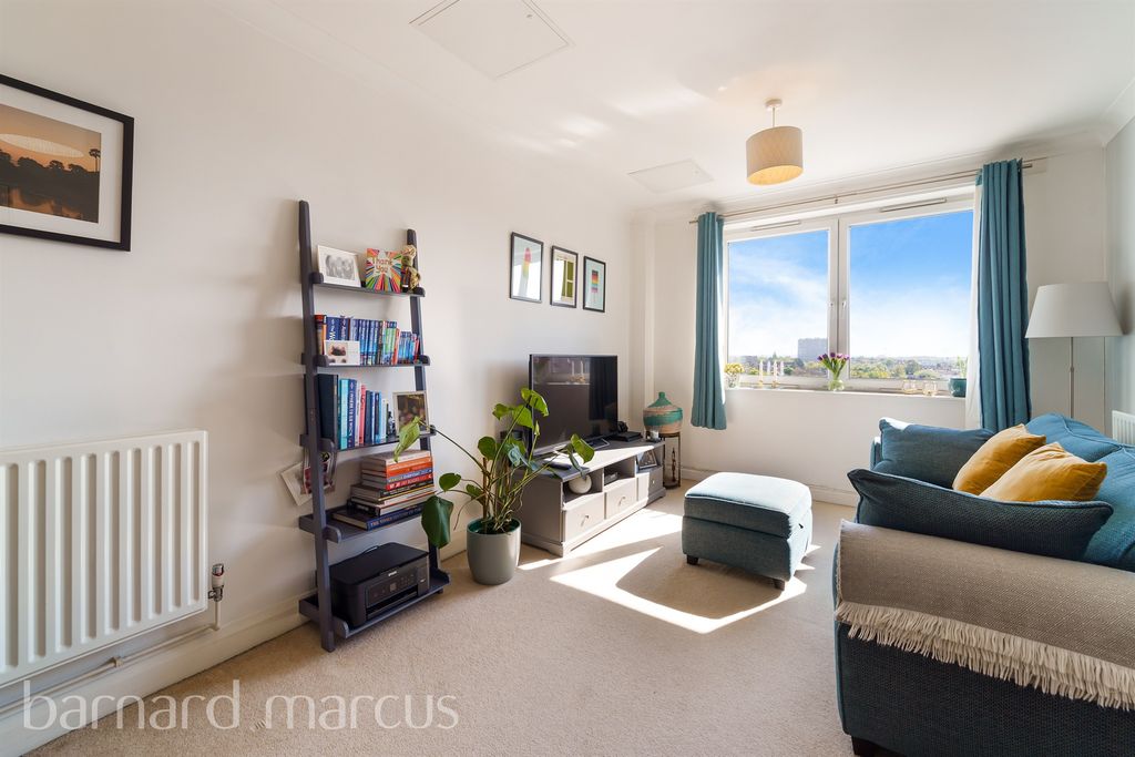 Property photo 2 of 9