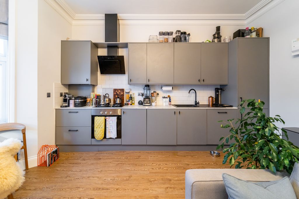 Property photo 2 of 10 Ndb01003