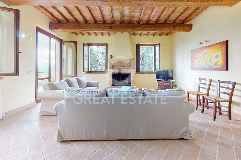 Property photo 2 of 35 Interiors