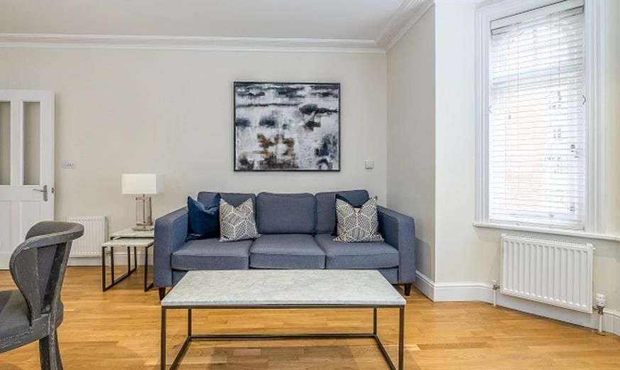 Property photo 2 of 6 91 Montagu Mansions 2 22.07.Png