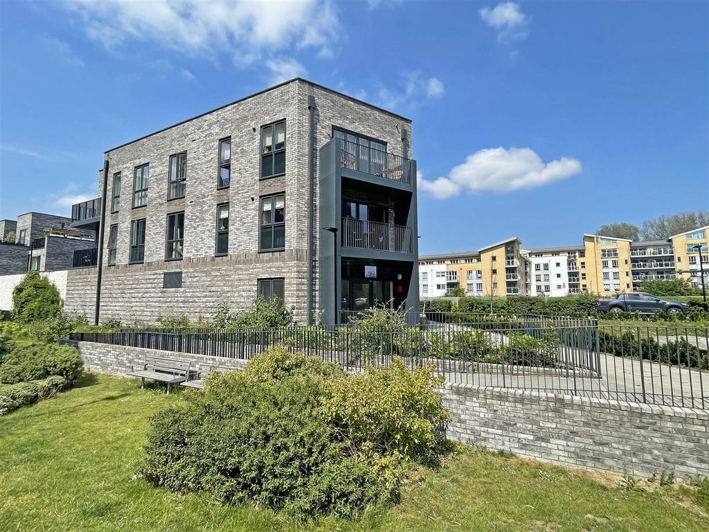 Property photo 1 of 16 Mf.Jpg