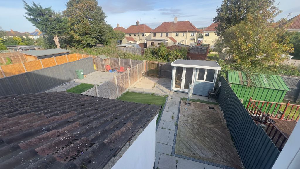 Property photo 2 of 16 Img_0320