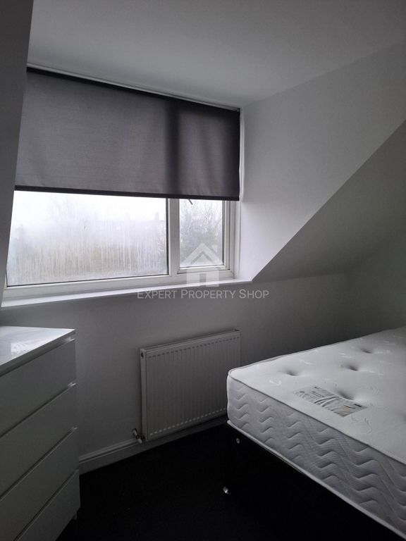 Property photo 2 of 3