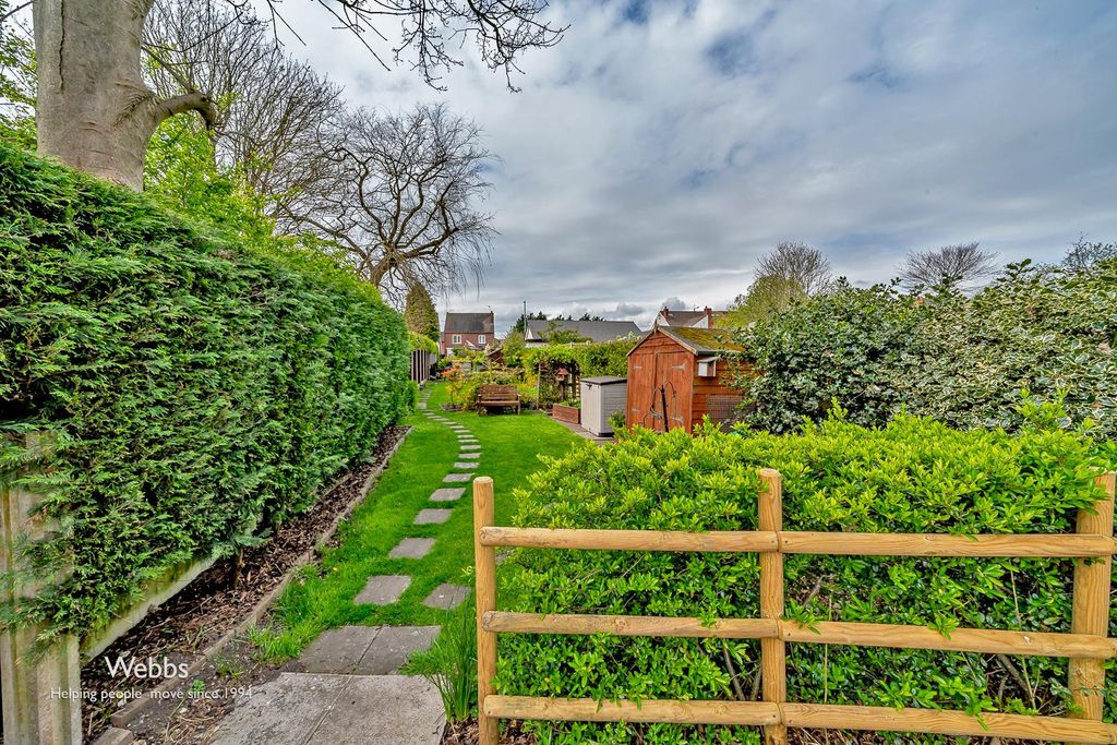 Property photo 3 of 28 Â© Webbs Estate Agents Â© (45 Of 52).Jpg