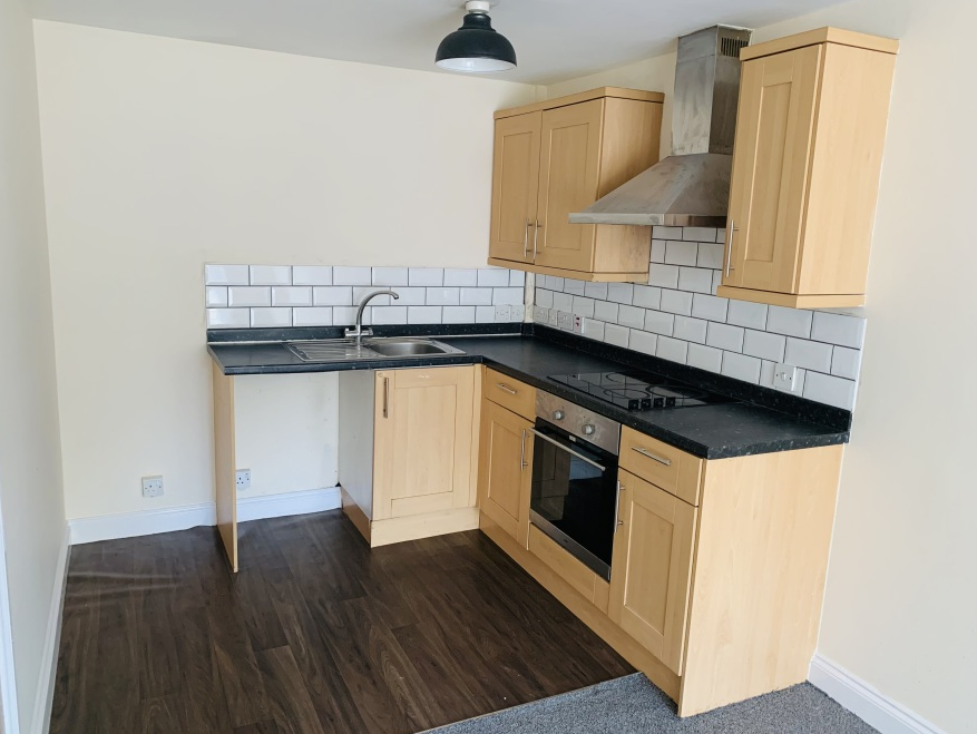 Property photo 2 of 5 Kitchen