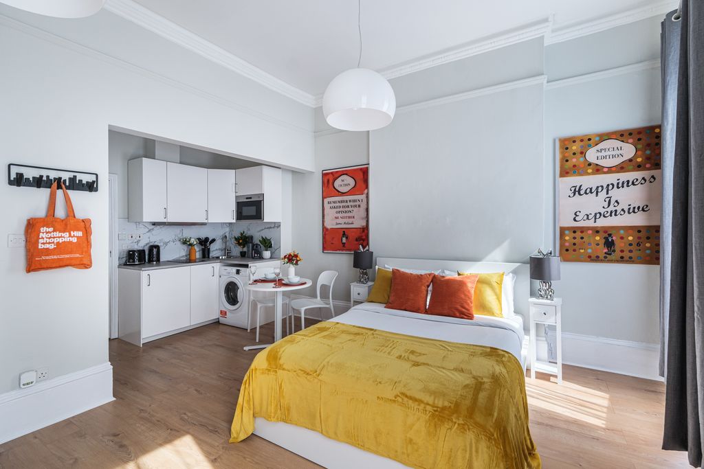 Property photo 3 of 7