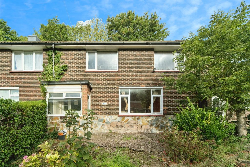 Property photo 2 of 18 Photo