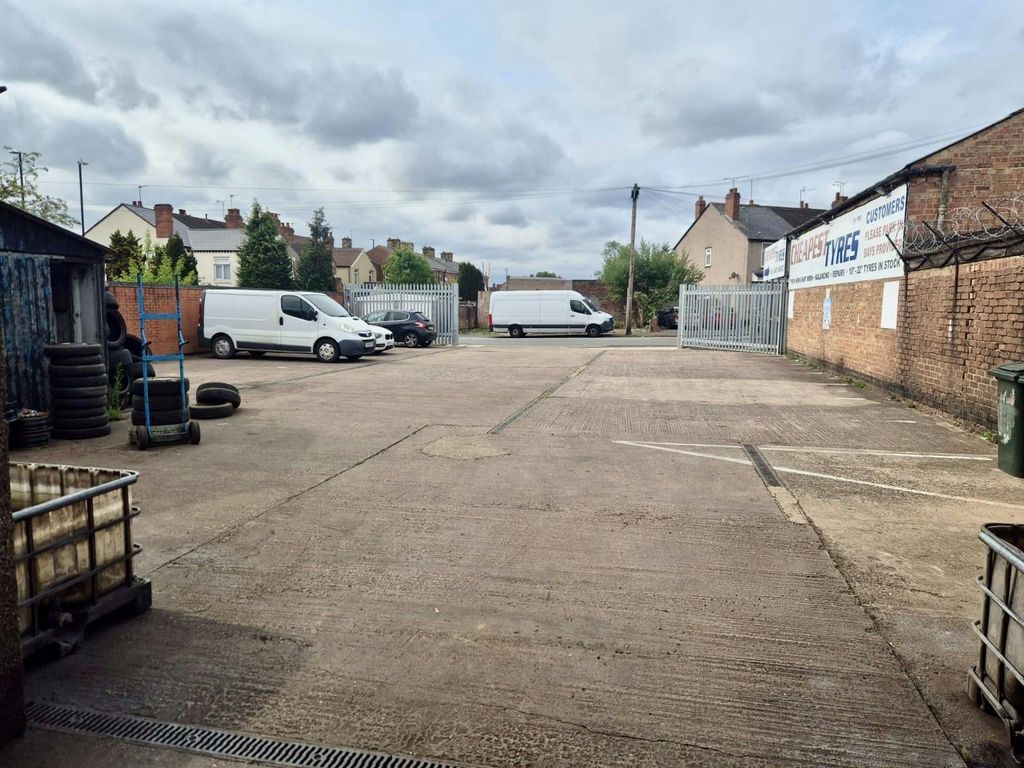 Property photo 3 of 14 Photo 4.Jpeg