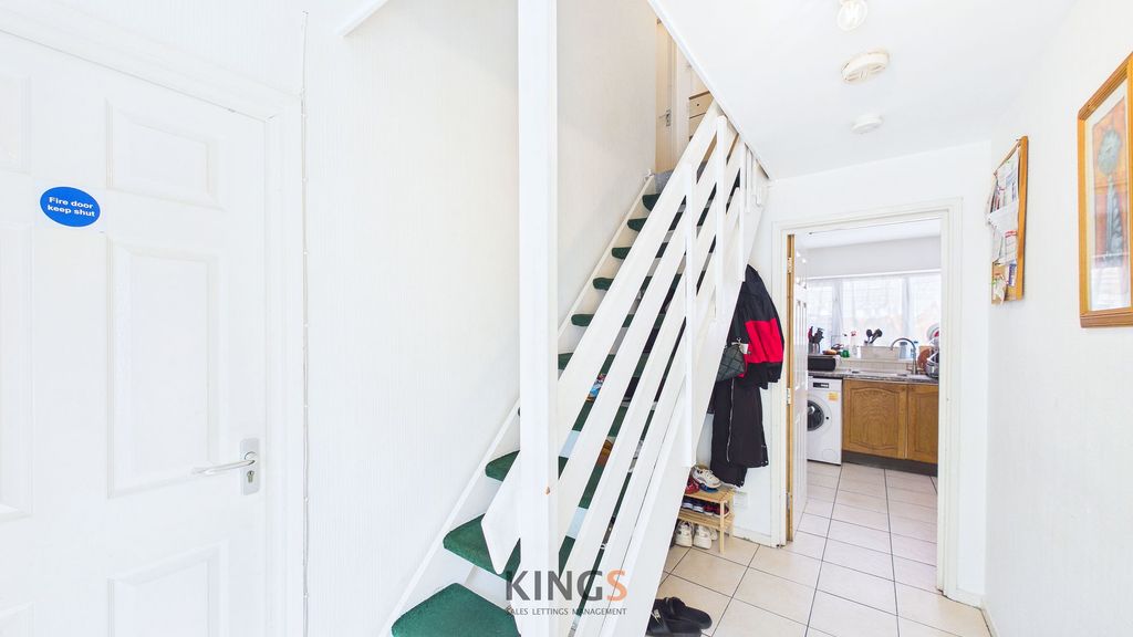 Property photo 1 of 17 Hallway