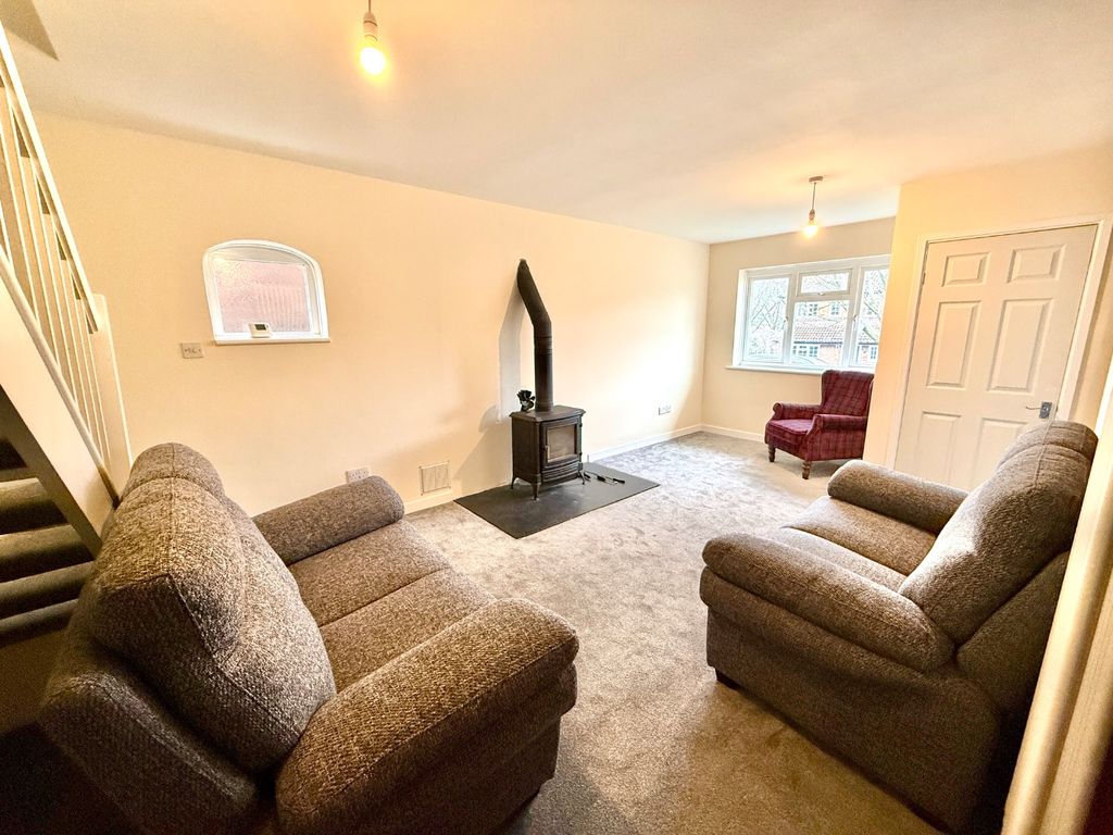 Property photo 3 of 31 4896706