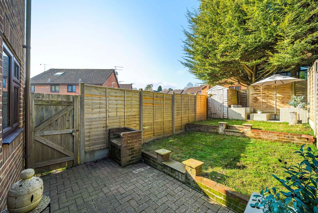Property photo 2 of 16