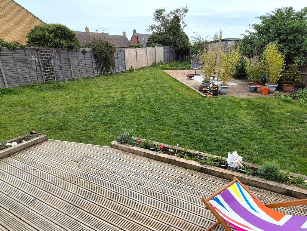 Property photo 2 of 24