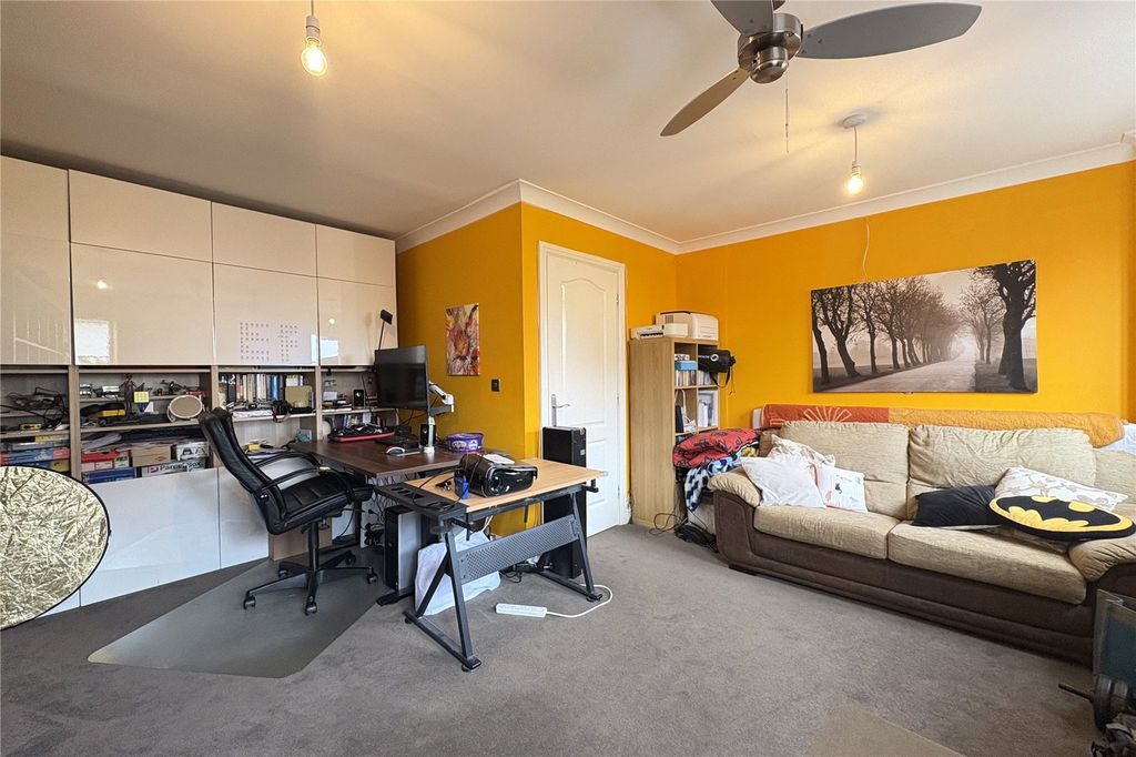 Property photo 3 of 16 Picture No. 16